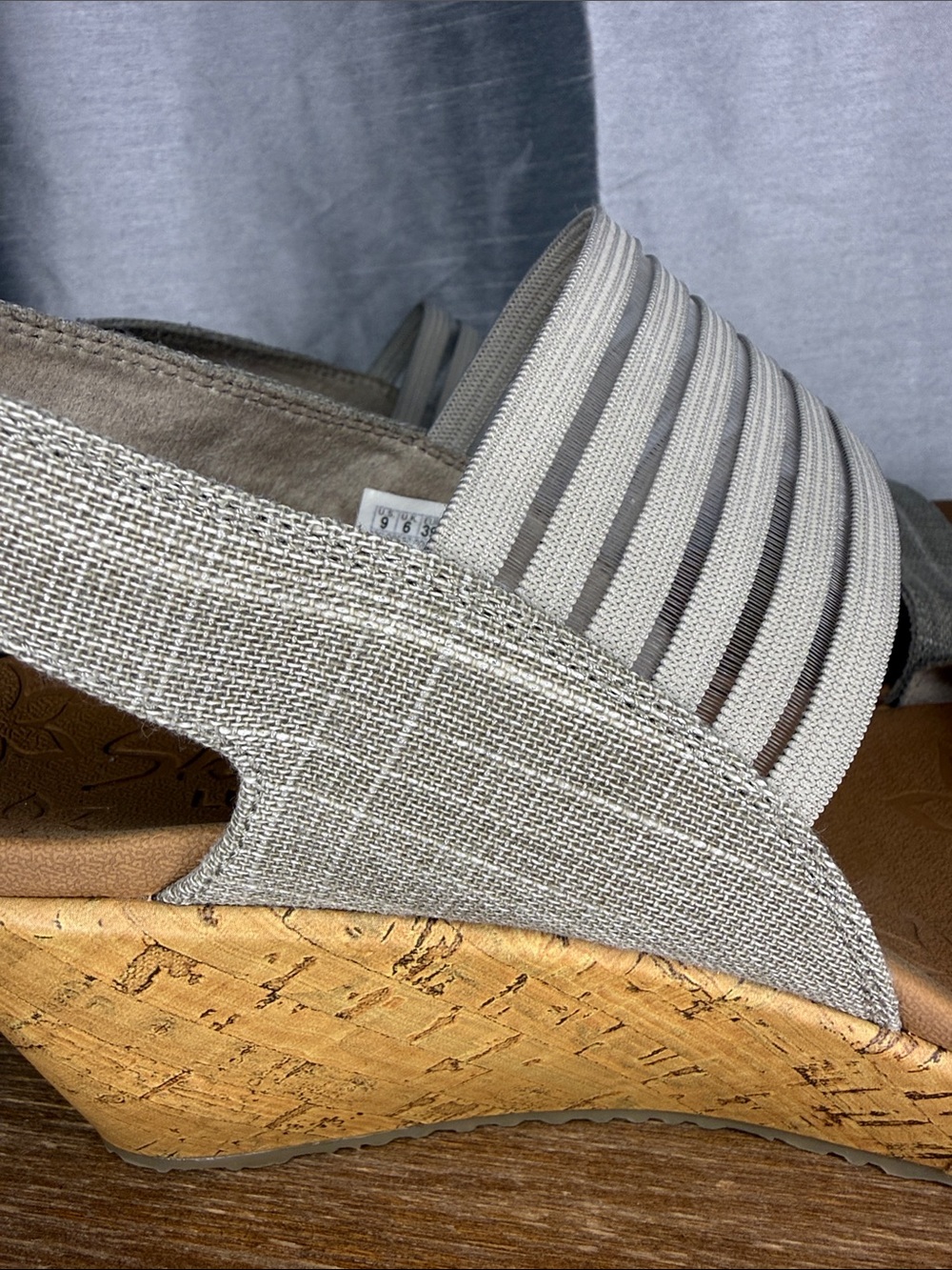 Skechers Beverlee Smitten Sling Back Strappy Wedge Open Toe Taupe Luxe Foam - Picture 10 of 10
